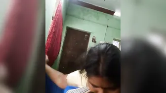 Tamil Aunty With Huge Tits Caught Right After Getting Fucked