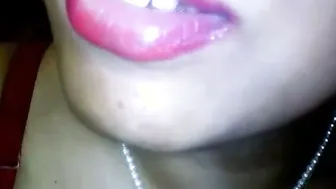 Horny Desi Babe Talking Dirty And Teasing During Webcam Session
