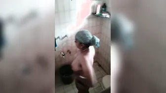Desi Aunty Bathing Naked Secretly Filmed By Hidden Camera At Home
