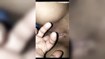 Boyfriend Fingering His Desi Gf Making Her Squirt First Time