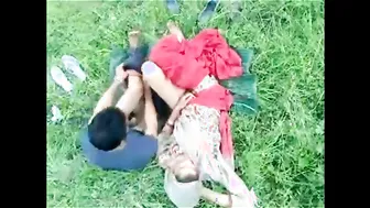 Desi Couple Caught Fucking Outdoors Behind The Temple Walls