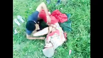 Desi Couple Caught Fucking Outdoors Behind The Temple Walls