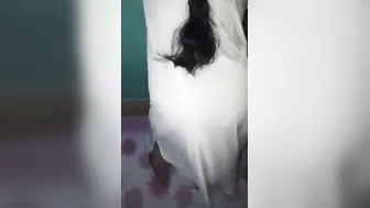 Bhabhi Dancing Naked Fingering Her Wet Pussy In Bedroom Solo