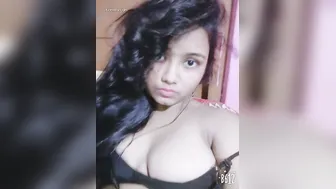Indian Babe Teasing And Showing Off Her Natural Big Boobs Alone