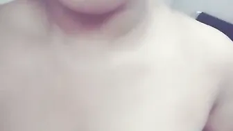 My Cute GF Filming Her Naked Body Sending Me Naughty Pics