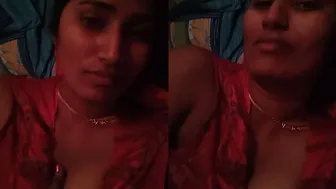Indian Wife Making New Nude Exposing Selfie Video All Alone