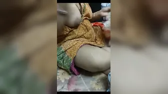 Desi Wife Exposing Her Natural Boobs For Husband Homemade Clip