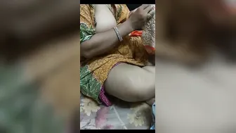 Desi Wife Exposing Her Natural Boobs For Husband Homemade Clip