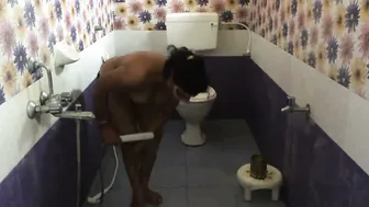 Desi Bhabhi Caught In Shower Sex Scandal Filmed Secretly At Home