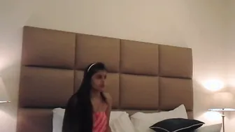 Delhi GF Getting Fucked In Hotel Room Hidden Camera