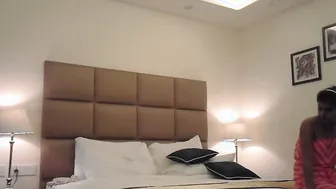 Delhi GF Getting Fucked In Hotel Room Hidden Camera