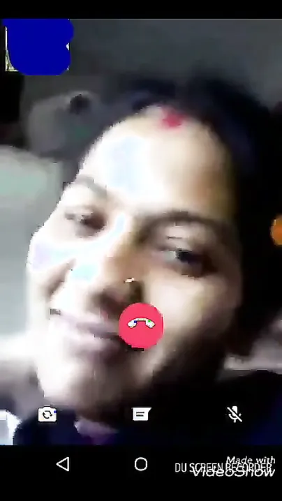 Married Aunty Flashing Big Tits During Late Night Video Call