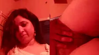 Mature Aunty Exposing Her Tits And Pussy Getting Me Excited