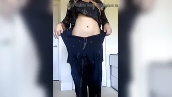 Desi GF Stripping Down And Showing Her Sexy Curves