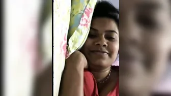 Bengali GF Teasing Her Boyfriend Showing Everything