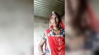Rajasthani Married Woman Showing Boobs And Pussy To Lover