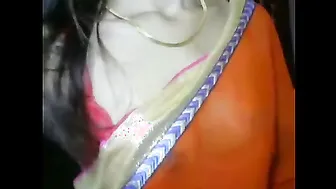 Indian GF Flashing Her Boobs On Webcam For Boyfriend