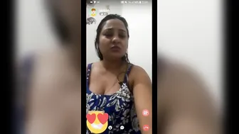 Horny GF Showing Off Tits And Pussy On Video Call