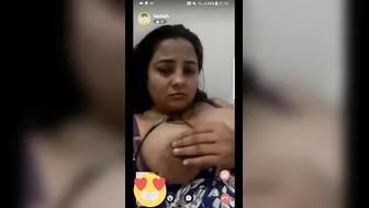 Horny GF Showing Off Tits And Pussy On Video Call