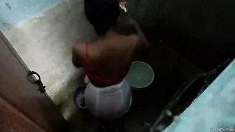 Desi Bhabhi Bathing Naked Secretly Recorded On Hidden Camera