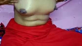 Indian Aunty Getting Her Big Boobs And Pussy Rubbed And Massaged