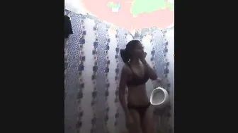 Naked GF Recording Herself Bathing For Her Man Solo