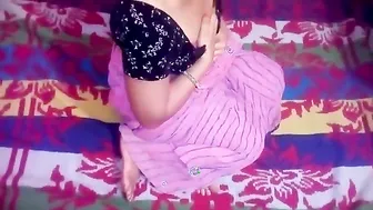 Horny Married Woman Exposing Her Tits And Pussy For Lovers