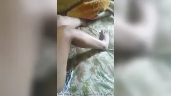 Indian Housewife Teasing And Exposing Her Pussy On Camera Tonight