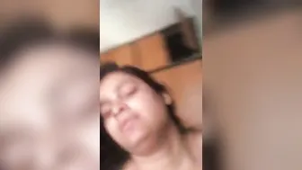 Hot Telugu Babe Making Nude Selfie Video For Boyfriend