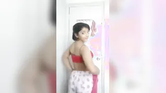 Indian Teen Girl Secretly Filming Herself Naked In Her Bedroom