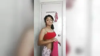 Indian Teen Girl Secretly Filming Herself Naked In Her Bedroom