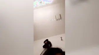 Punjabi Bhabhi Recording Herself Naked Making Secret Mms Video