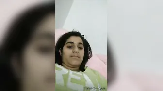 Desi College Girl Exposing Her Massive Boobs On Live Stream
