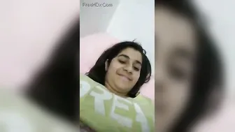 Desi College Girl Exposing Her Massive Boobs On Live Stream