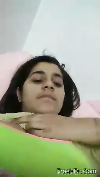 Desi College Girl Exposing Her Massive Boobs On Live Stream
