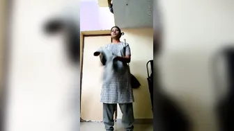 College GF Sending Nude Selfie From Hostel For My Eyes