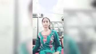 Cute Desi Girl Getting Completely Naked On Bed For Boyfriend