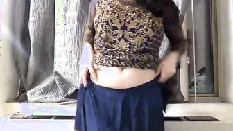 Desi Babe Revealing Her Curves Naked In Bedroom After College