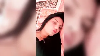 Newly Married Wife Sending Me Her Boobs Selfie Late At Night