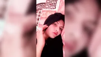 Newly Married Wife Sending Me Her Boobs Selfie Late At Night