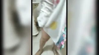 Indian Wife Bathing Naked Showing Everything Live On Webcam