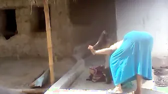 Beautiful Married Bhabhi Showing Off Her Hot Curves At Home