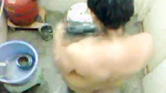Aunty Bathing Naked Caught On Hidden Camera Soaping Her Curves