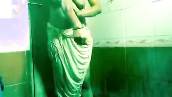 My Wife Bathing Naked Catching Her Rubbing Herself In Shower
