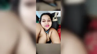Indian GF Teasing On Camera Making Everyone So Horny