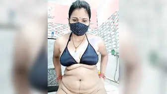 Naughty Married Aunty Stripping Down Exposing Body On Webcam