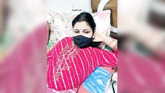 Afternoon Delight With Indian Aunty Stripping Down To Nothing