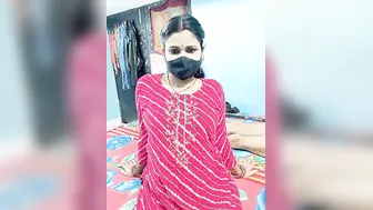 Afternoon Delight With Indian Aunty Stripping Down To Nothing