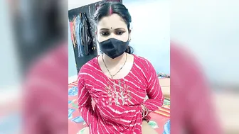 Afternoon Delight With Indian Aunty Stripping Down To Nothing