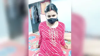 Afternoon Delight With Indian Aunty Stripping Down To Nothing